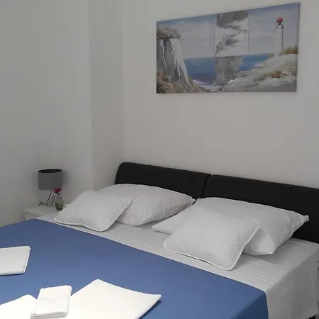 Apartment Penthouse Znjan